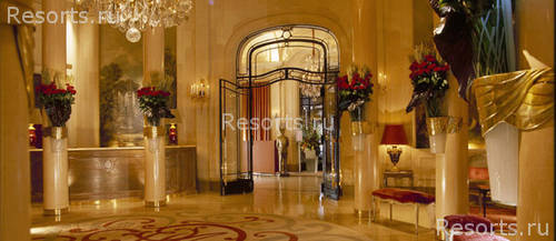Hotel Plaza Athenee 9